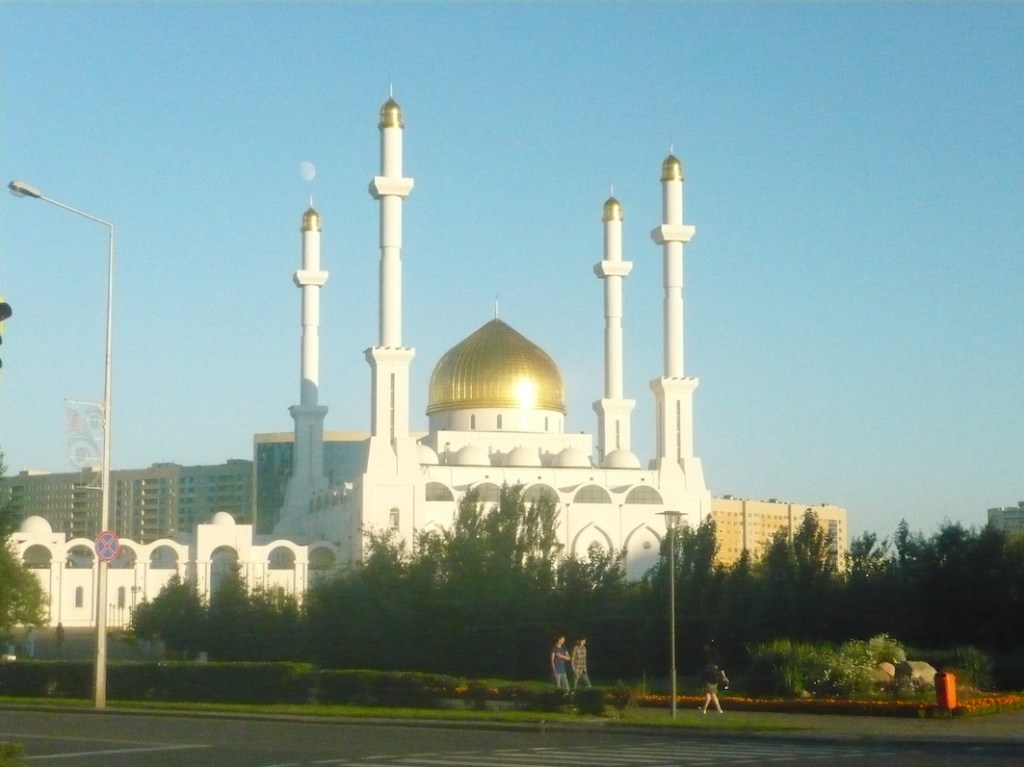 Spring comes to Astana